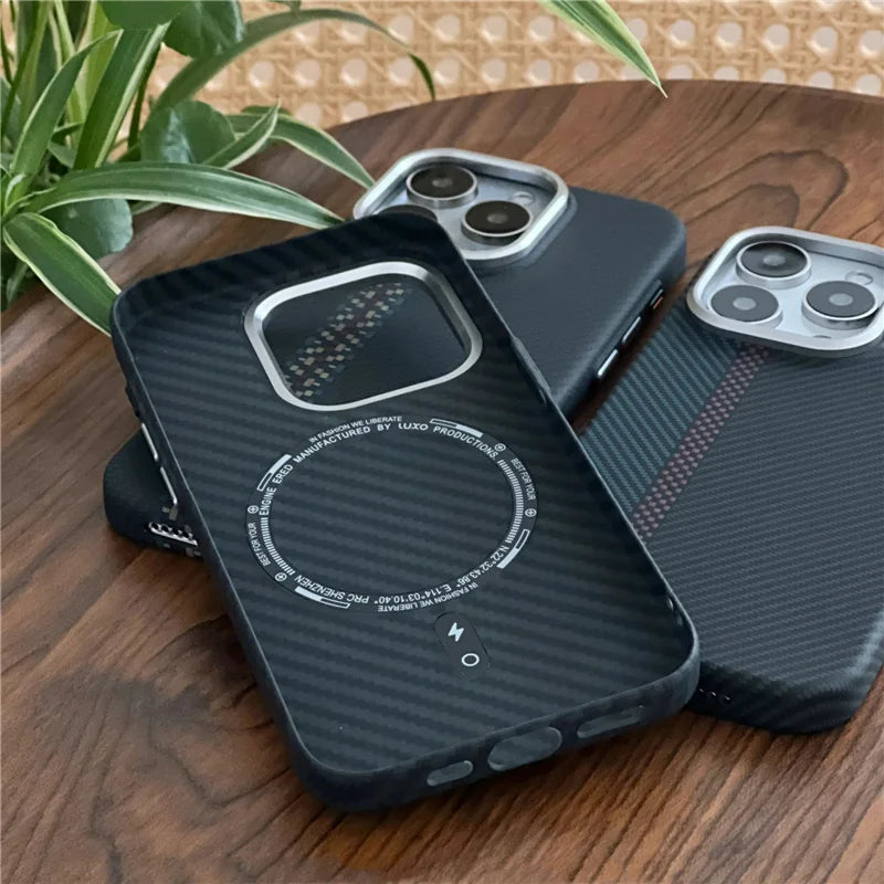 Barnixx Carbon Onyx Case